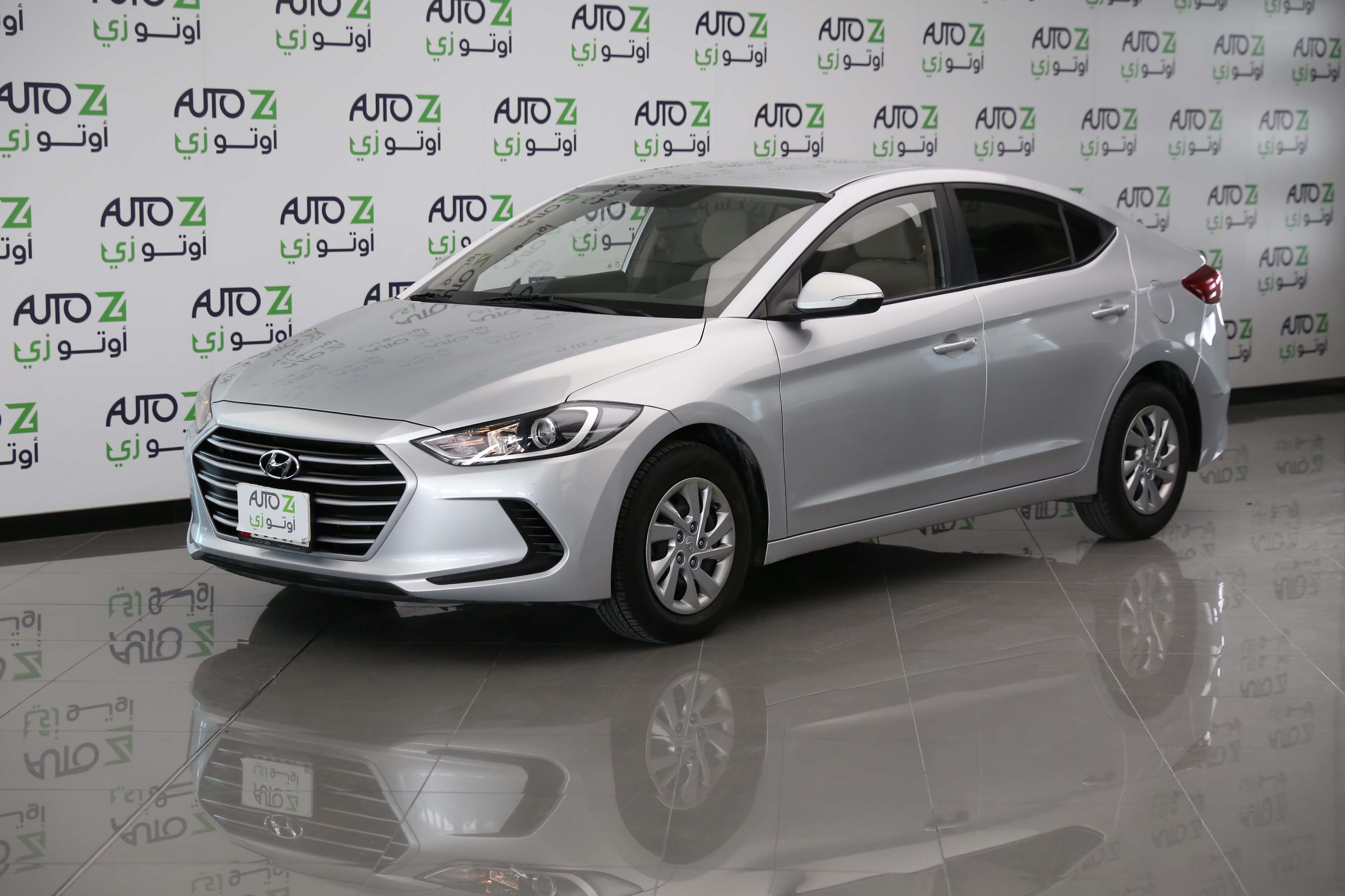 Hyundai Elantra -2017-Silver • | Autoz Qatar