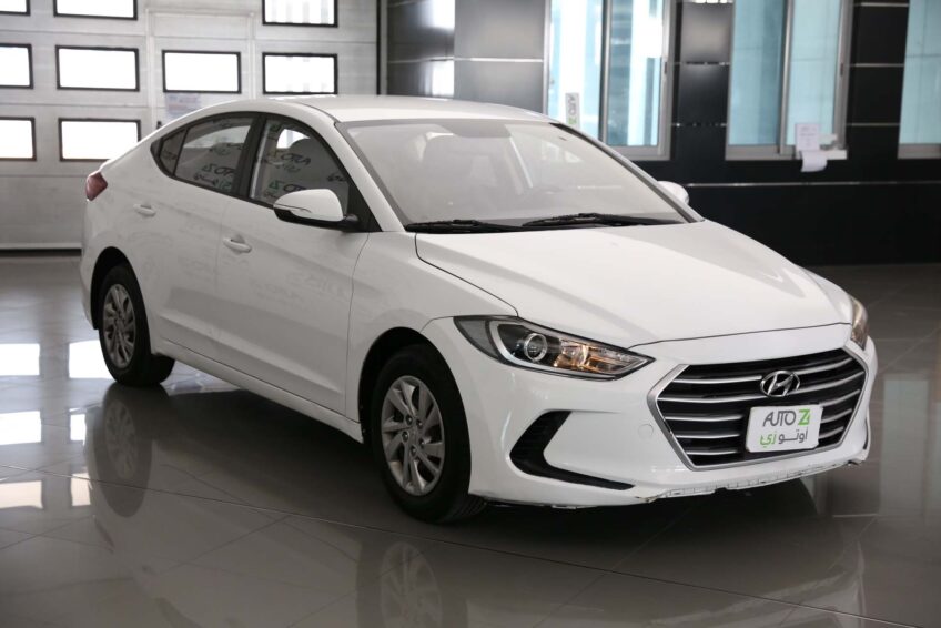 Hyundai Elantra - 2017---White • | Autoz Qatar